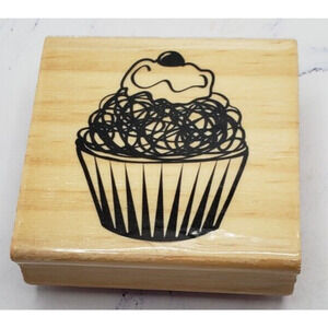 Wood Mounted Butter Cream Cupcake Sweet Dessert Rubber Stamp